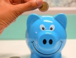 Average cash withdrawal climbs to ÂŁ80