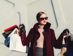 This rising model is the master of Gen-Z humor on TikTok and Instagram
