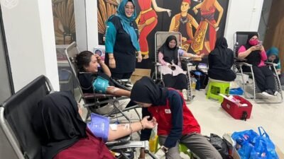 PKK Samarinda Ajak Warga Jaga Kesehatan Lewat Layanan Gratis di Hari Ibu ke-97